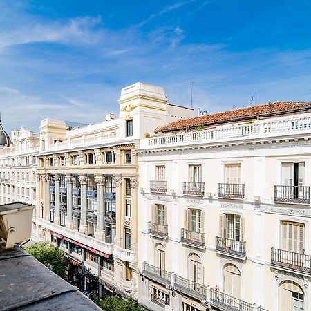 Unbeatable views of Puerta del Sol, Calle Mayor Madrid Exterior foto